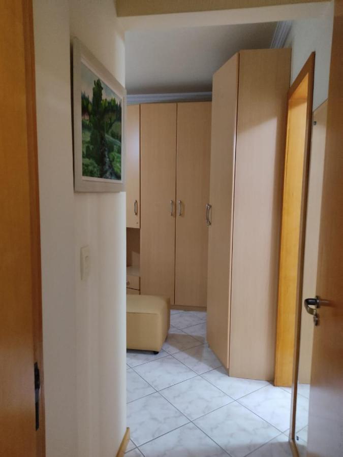 Apartment Lindo Ap Na Rua 252, No Coracao De Meia Itapema