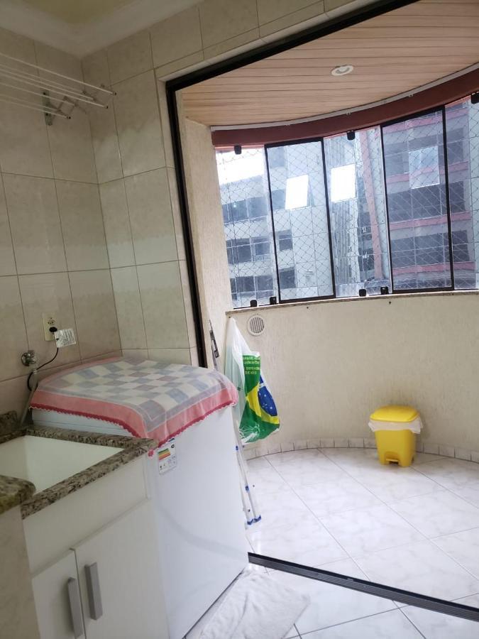 Lindo Ap Na Rua 252, No Coracao De Meia Apartment *