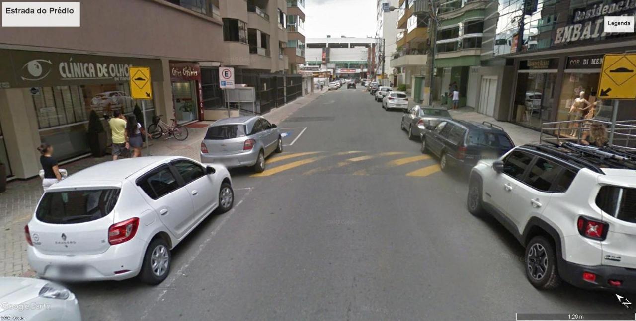 Lindo Ap Na Rua 252, No Coracao De Meia Apartment *