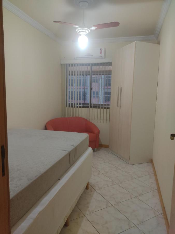 Lindo Ap Na Rua 252, No Coracao De Meia Apartment *
